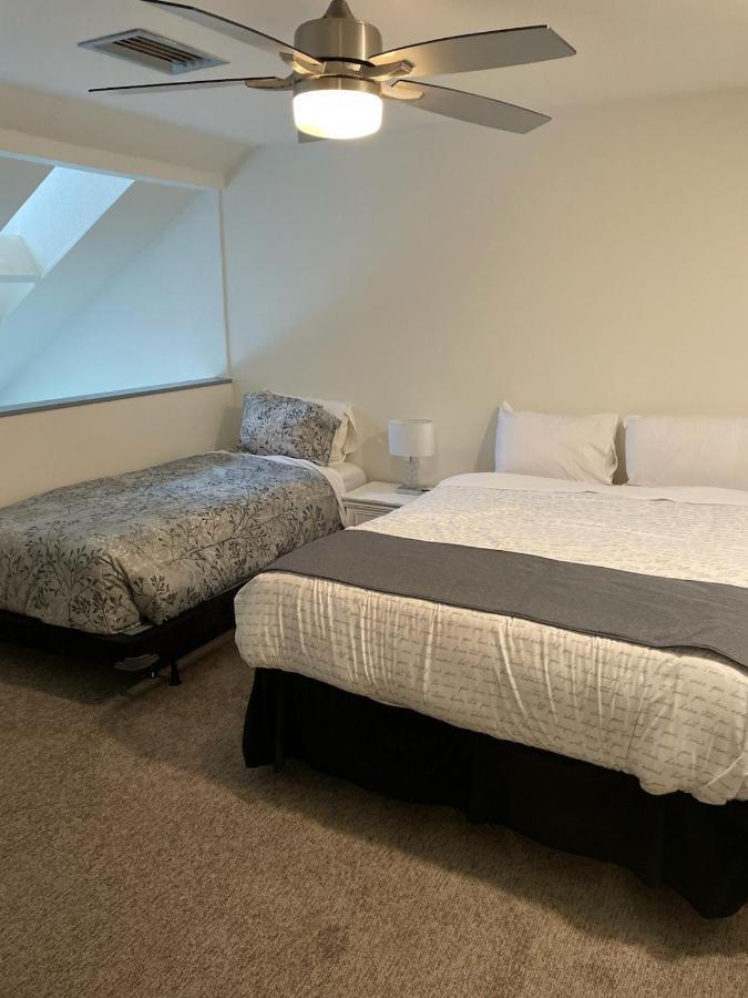 Hearthstone Lodge Loft, Village Centre, Private Hot Tub, Sleeps 6 Whistler Exterior photo